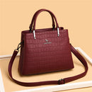 BOLSA-DE-COURO-FEMININA-ARKIN-LIRA.5