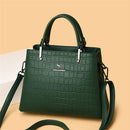 BOLSA-DE-COURO-FEMININA-ARKIN-LIRA.9