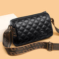 BOLSA-DE-OMBRO-ARKIN-ELEGANCE-PRETA
