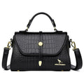  Analyzing image    BOLSA-FEMININA-DE-COURO-MODELO-CROSSBODY-PRETA