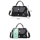 BOLSA-FEMININA-DE-COURO-MODELO-CROSSBODY.8